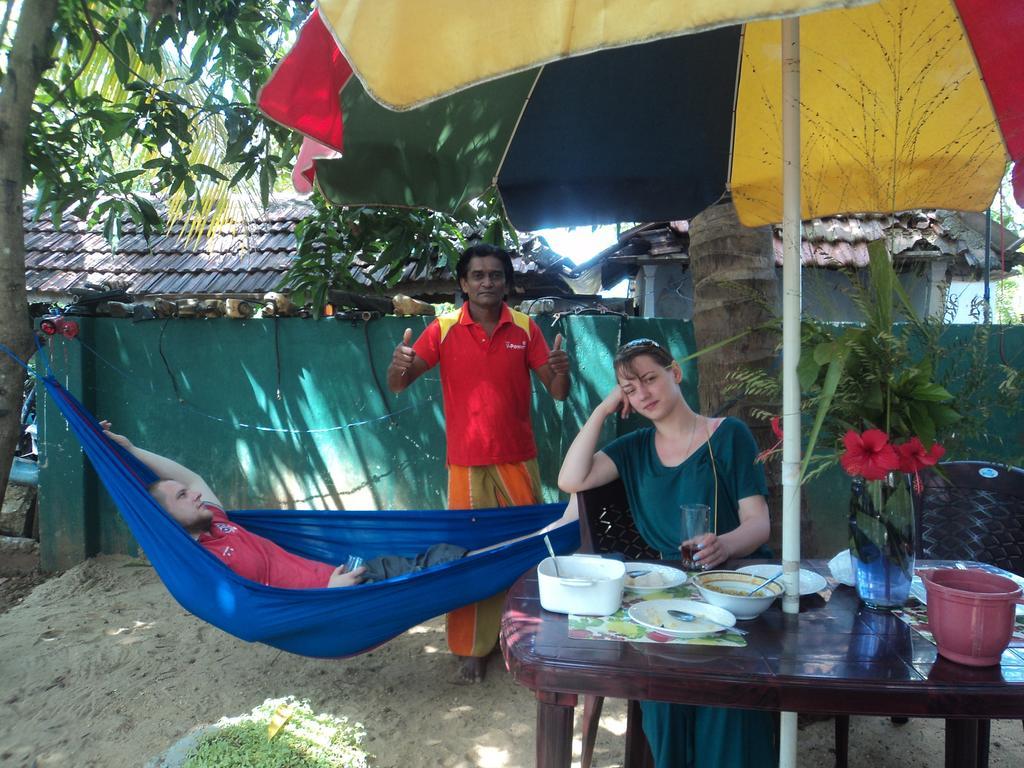 Robert Inn Dambulla Exteriör bild